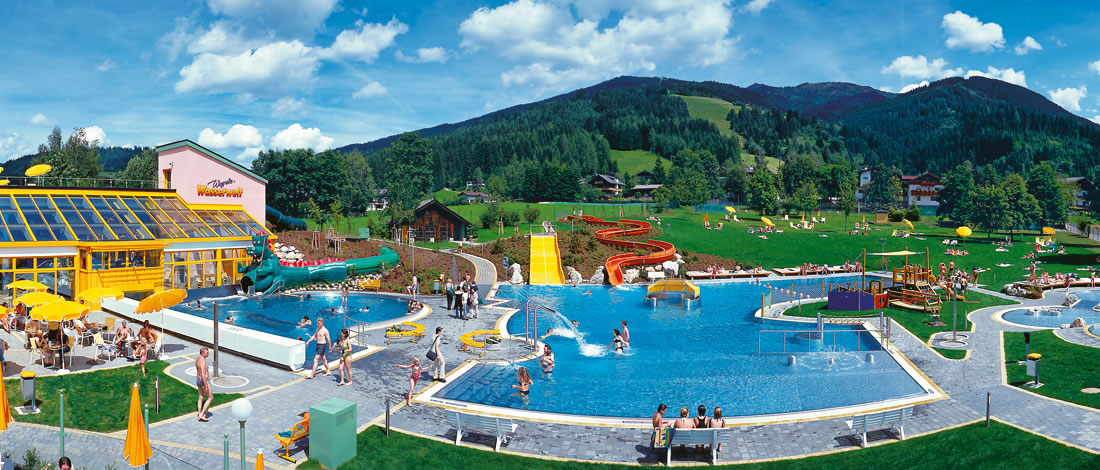 Frei- und Hallenbad Wagrain, Urlaub in der Pension Anja in Kleinarl, mitten im Salzburger Land, Österreich